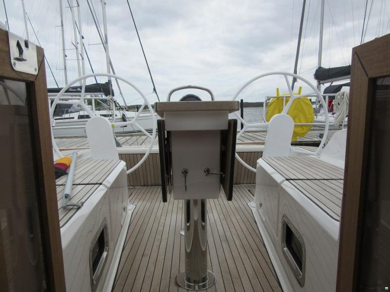 Bavaria Cruiser 37