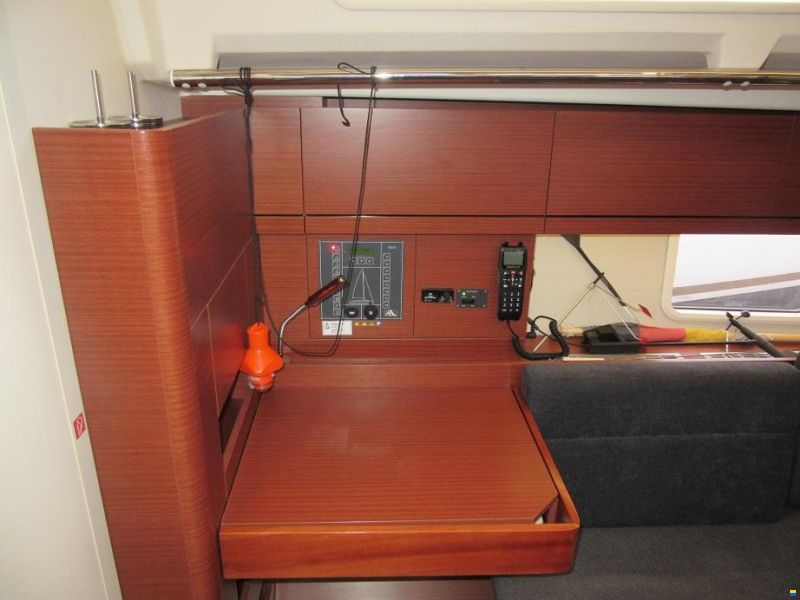 Hanse 388