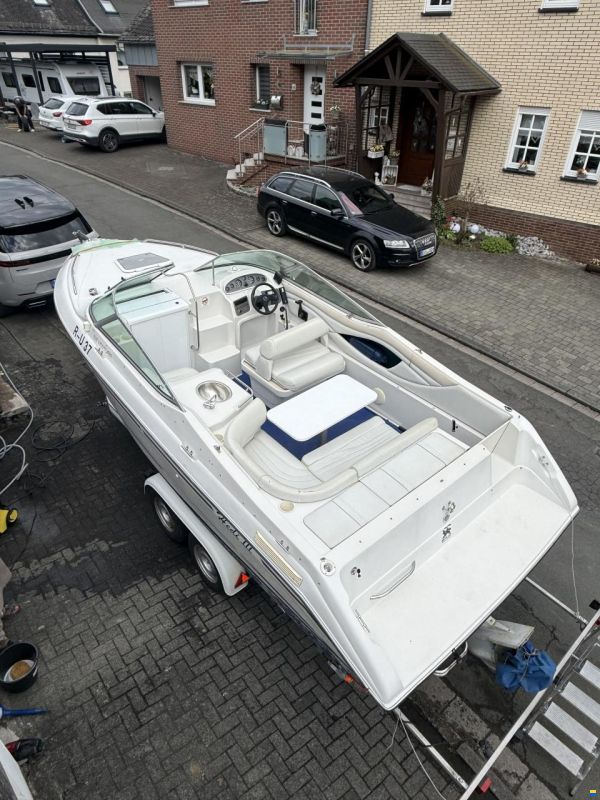 Regal Ventura 6.8