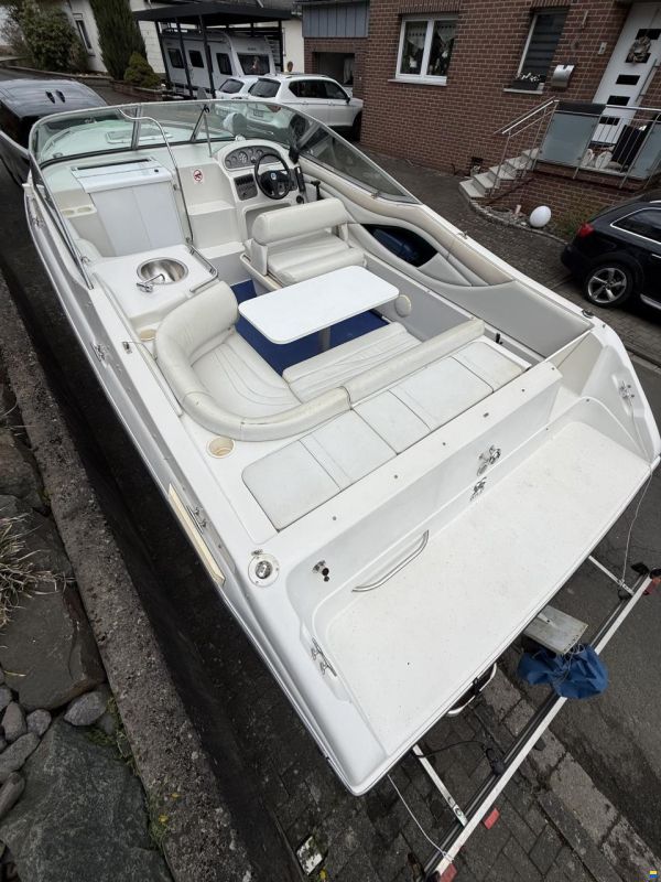 Regal Ventura 6.8