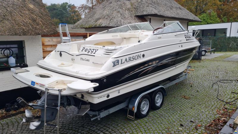 Larson 220 Cabrio