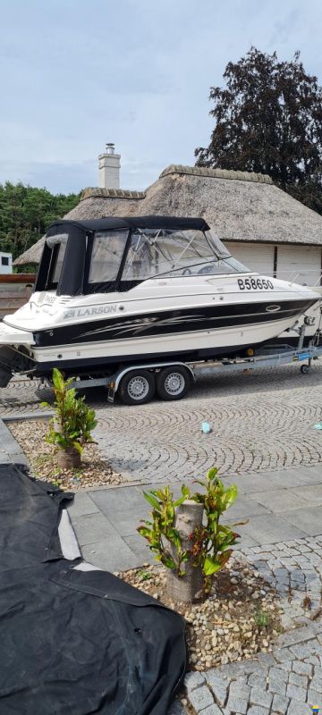 Larson 220 Cabrio