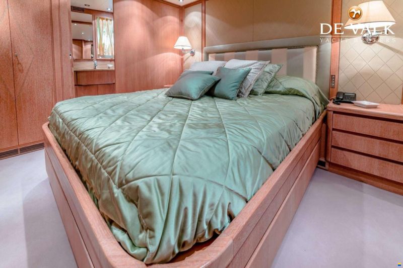 Cantieri di Pisa Akhir 85