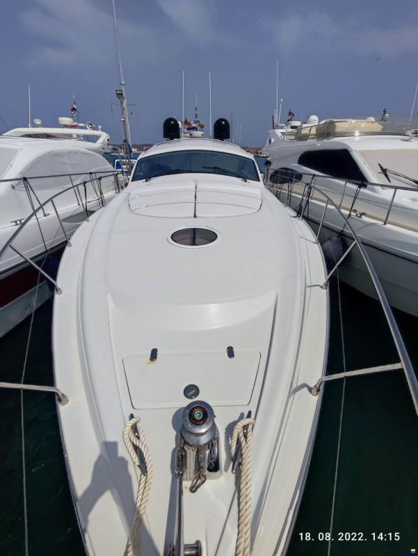 Pershing 46