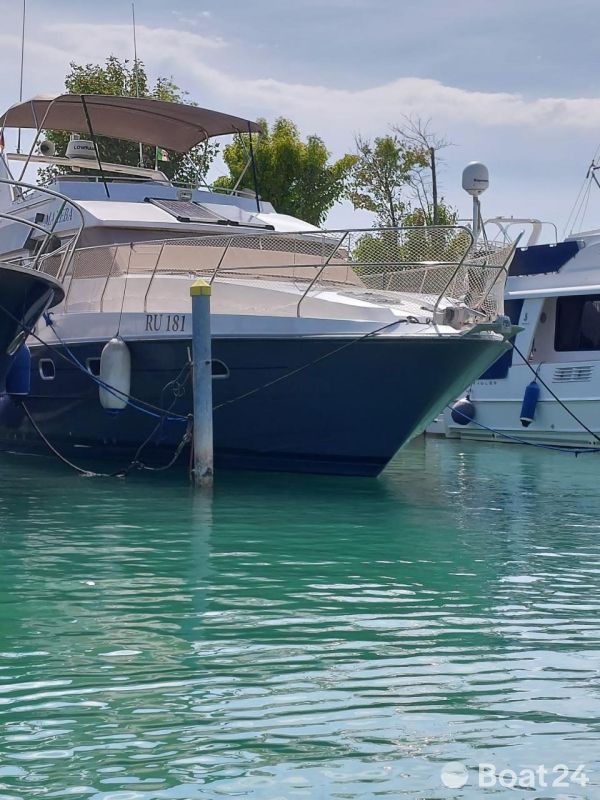 Neptunus 138 Sedan Fly