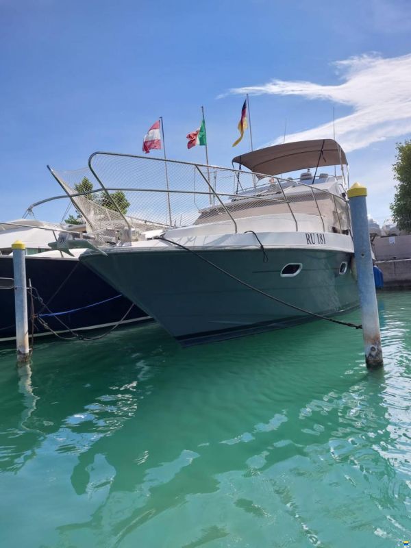 Neptunus 138 Sedan Fly