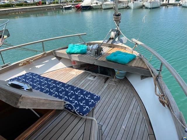 Nauticat 33
