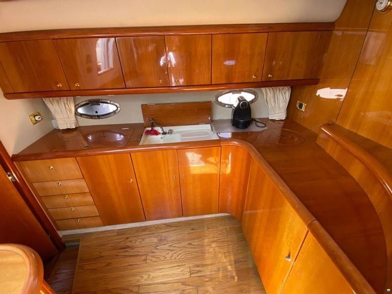 Sunseeker Camargue 50