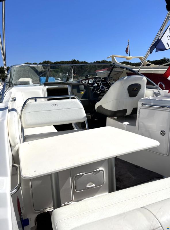 Regal 2565
