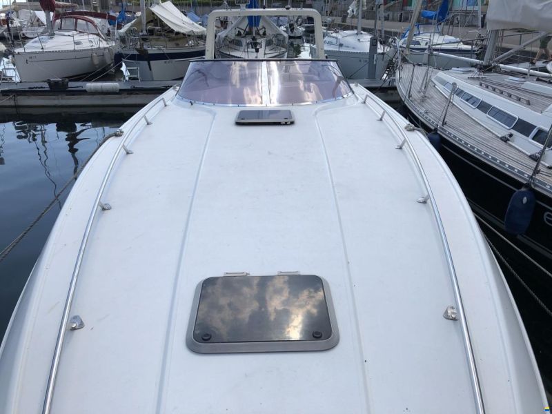 Sunseeker THUNDERHAWK 43