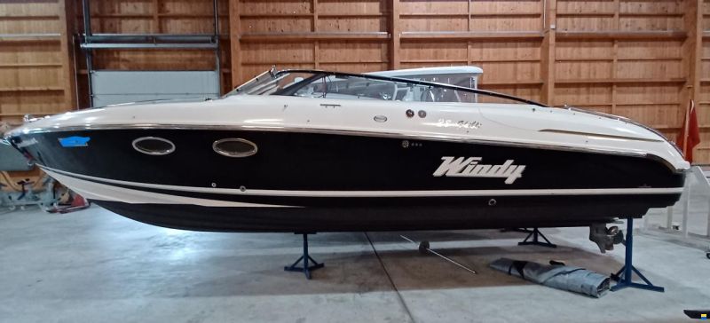 Windy 28 Ghibli