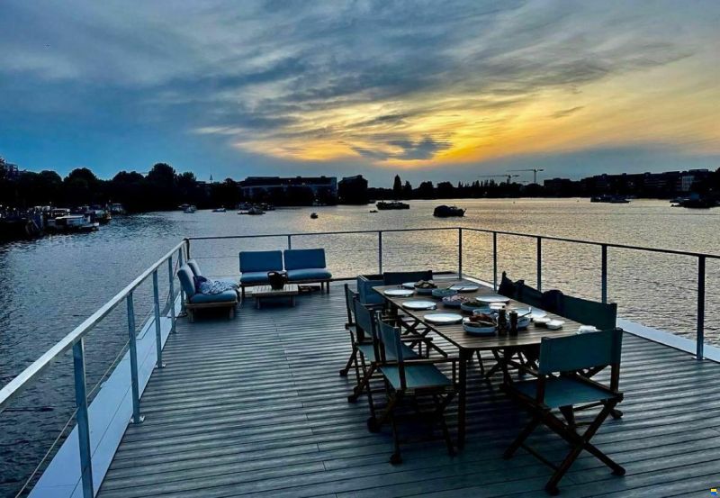 Exklusives Penthouse auf dem Wasser