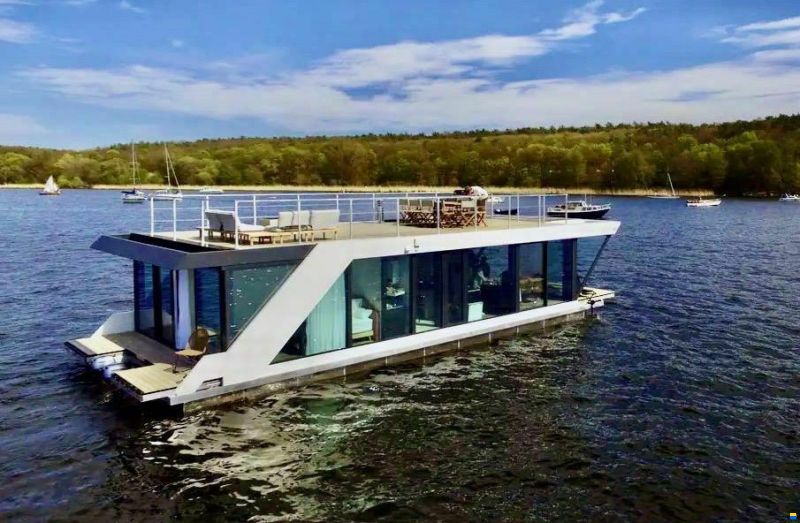 Exklusives Penthouse auf dem Wasser