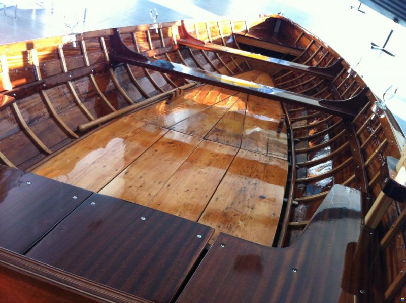 A. Mostes Holzboot