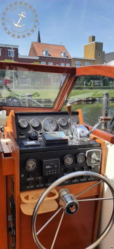 Trojan 25 Express