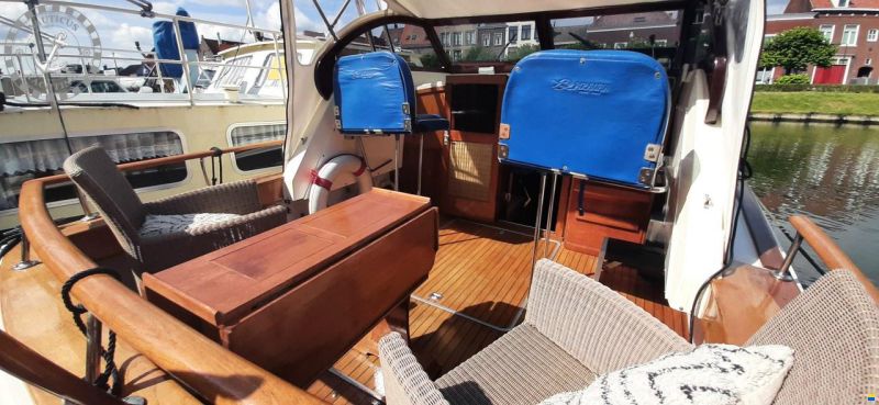 Trojan 25 Express