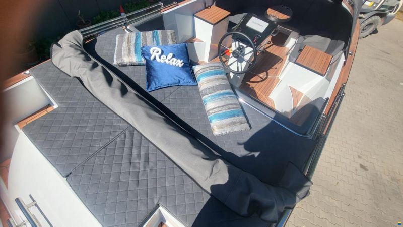 Maxima 730