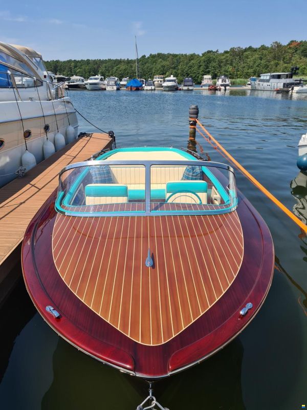 Nostalgia Lago 660