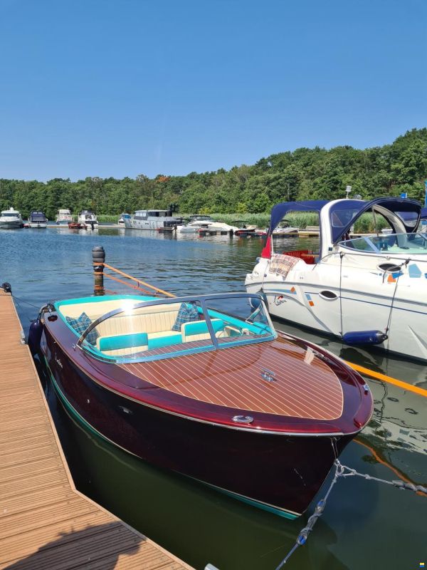 Nostalgia Lago 660