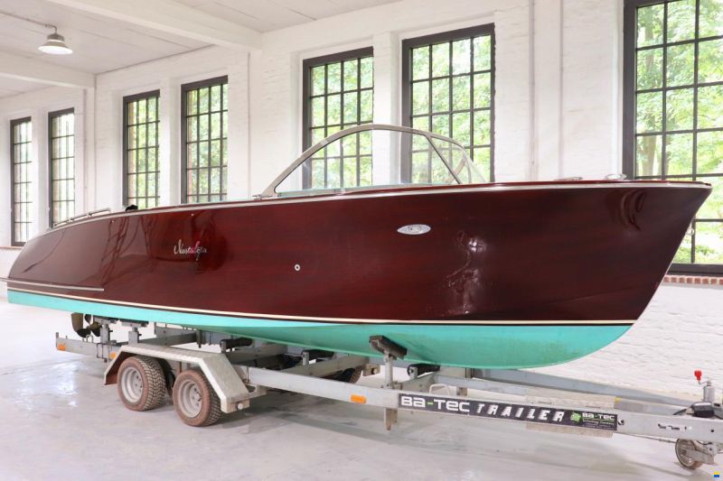 Nostalgia Lago 660