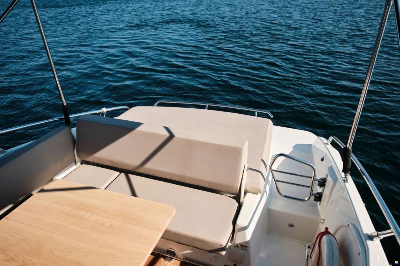Cranchi Endurance 30