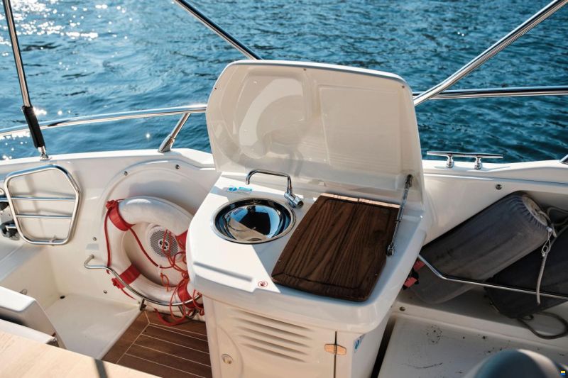 Cranchi Endurance 30