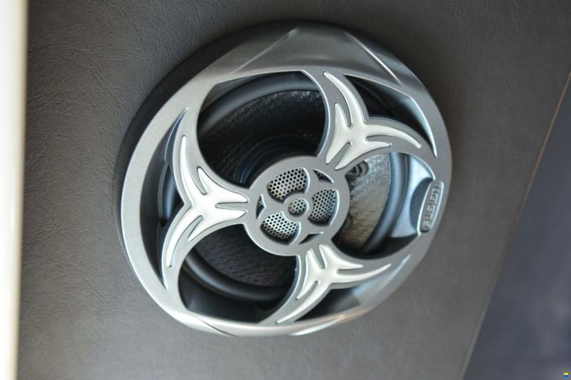 Cranchi Endurance 30