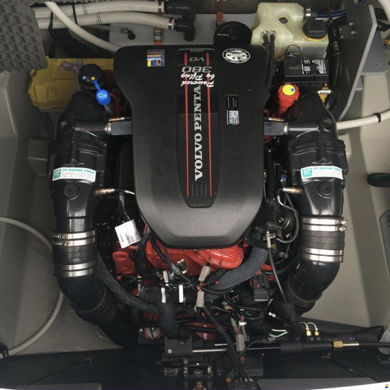 Cranchi Endurance 30