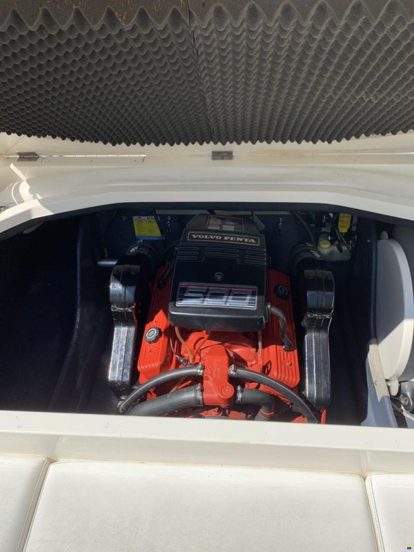 Cranchi V8