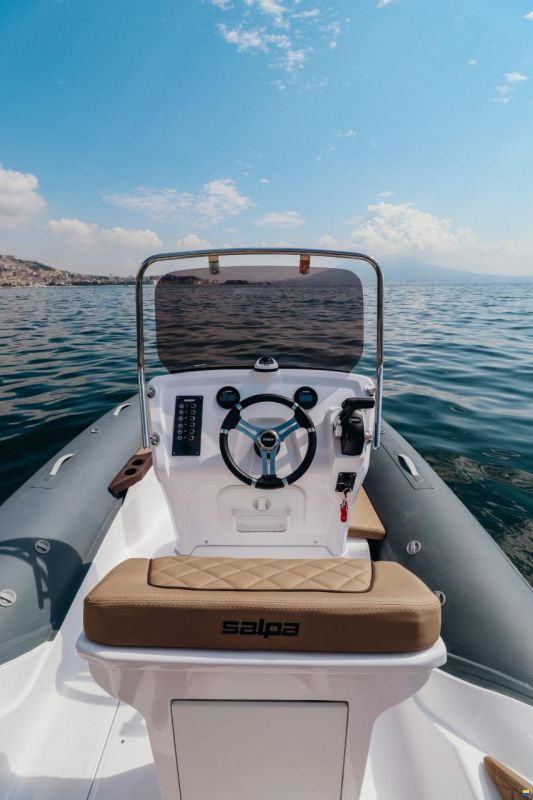 Salpa Soleil 18 + Honda BF40E