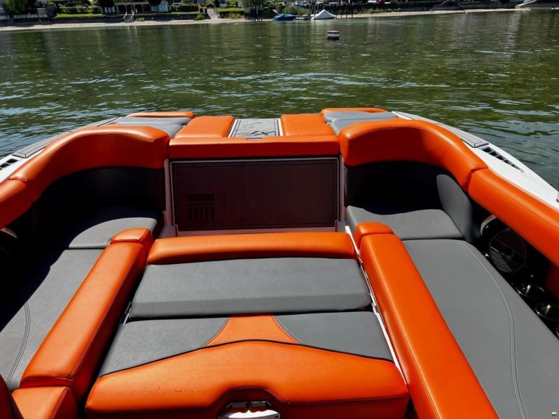 MasterCraft XT 22