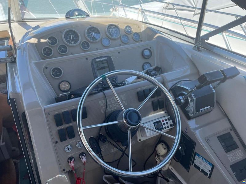 Bayliner AVANTI EXPRESS 3255