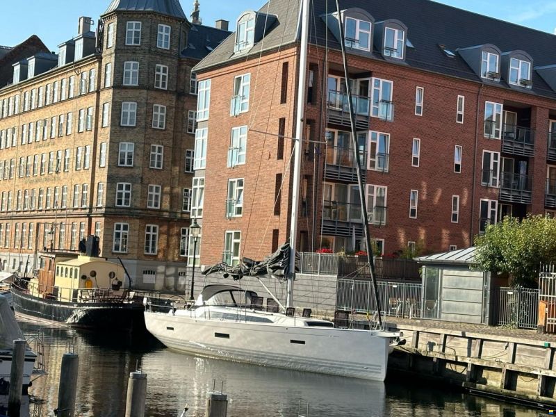 X-Yachts 4.3