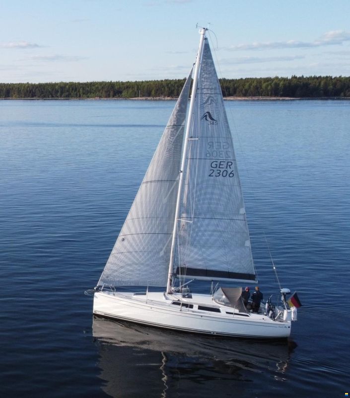 Hanse 345