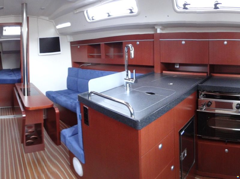 Hanse 345