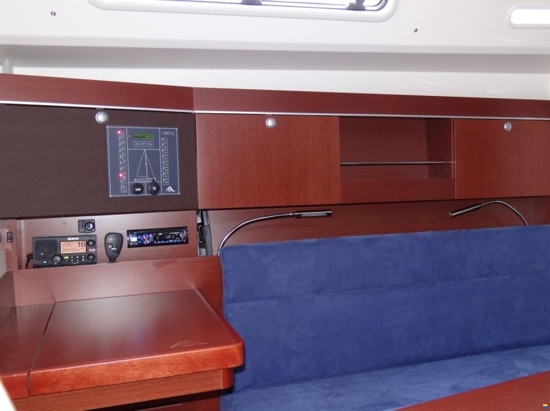 Hanse 345
