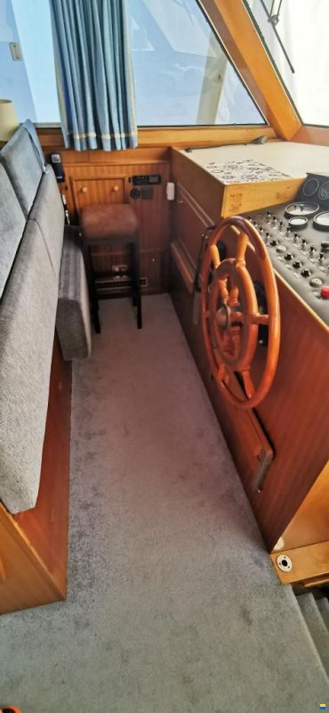 Bootswerft-Brauer-Bützfleth 48 Pilothouse