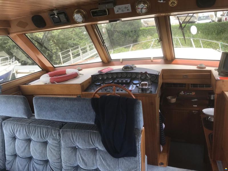 Bootswerft-Brauer-Bützfleth 48 Pilothouse