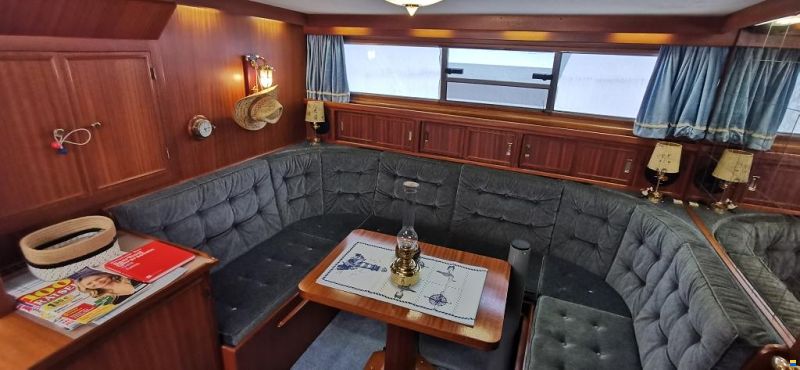 Bootswerft-Brauer-Bützfleth 48 Pilothouse