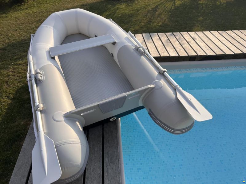 Osculati Tender Schlauchboot 240 mit Hochdruckbod