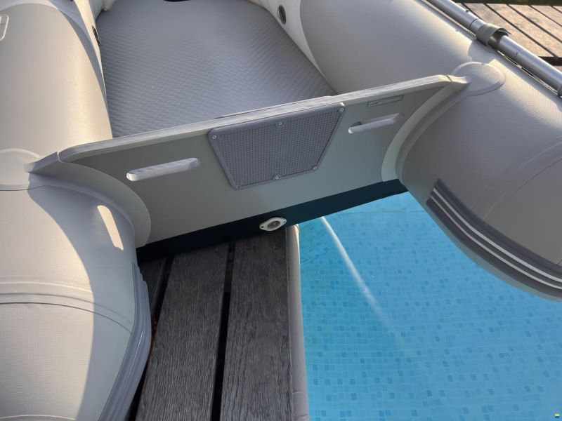 Osculati Tender Schlauchboot 240 mit Hochdruckbod