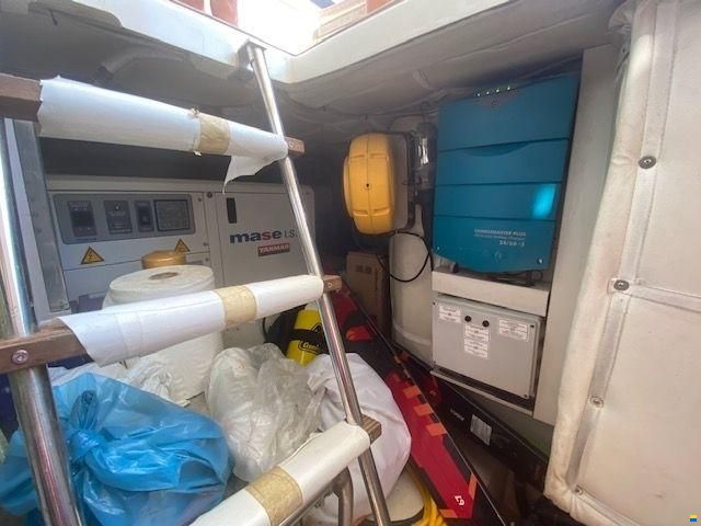 Ferretti 530