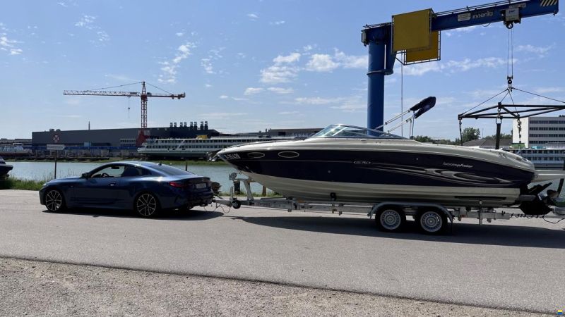 Sea Ray 240 Overnighter