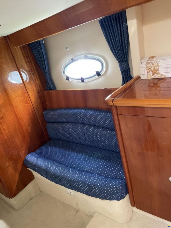 Princess V42