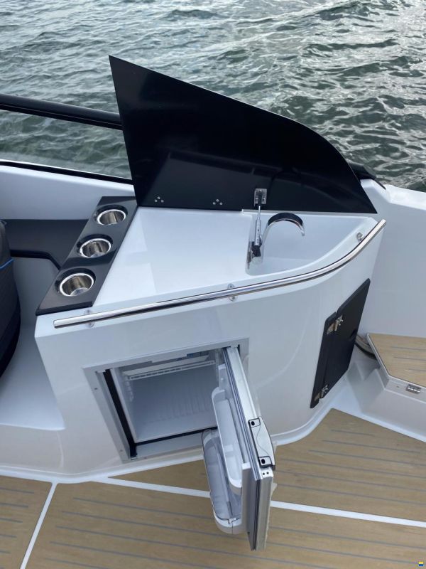 NorthMaster 760Cruiser T-Top