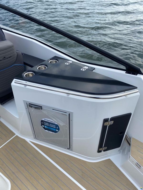 NorthMaster 760Cruiser T-Top