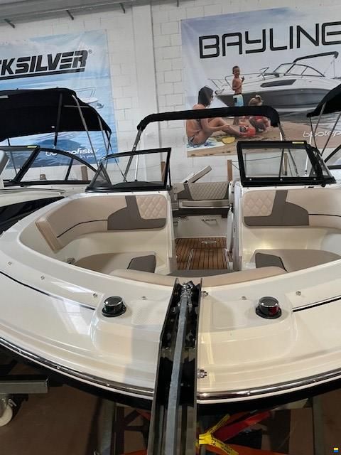Bayliner VR 6 OE