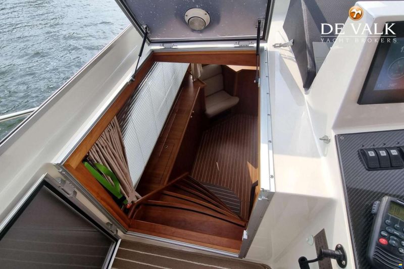 Vischer Yachting Custom 125AC