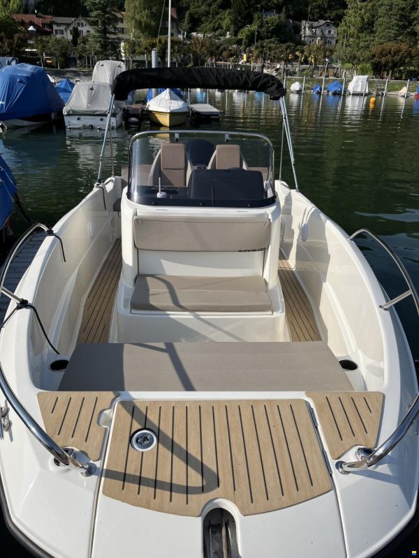 Quicksilver ACTIV 605 Open