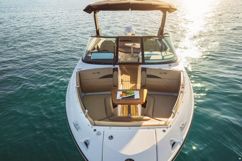 Sea Ray SLX 260 OB US